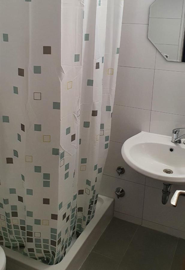 Hotel Berkut Fuerth Luaran gambar